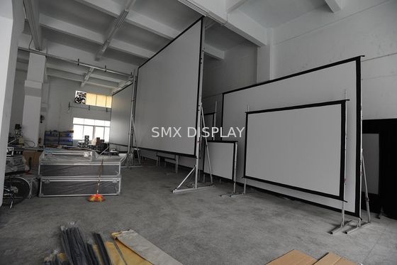 Качество 200-дюймовый задний и передний быстро складывающийся экран с наборами для одежды и корпусом для полета Фабрика
